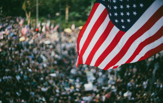房地产恶化!美国重磅 对购房者 发出强烈警告
