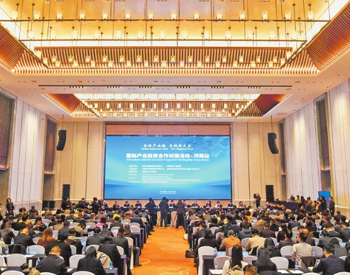 牢记光辉历史，共促统一大业——纪念台湾光复80周年大会在港澳引发热烈反响