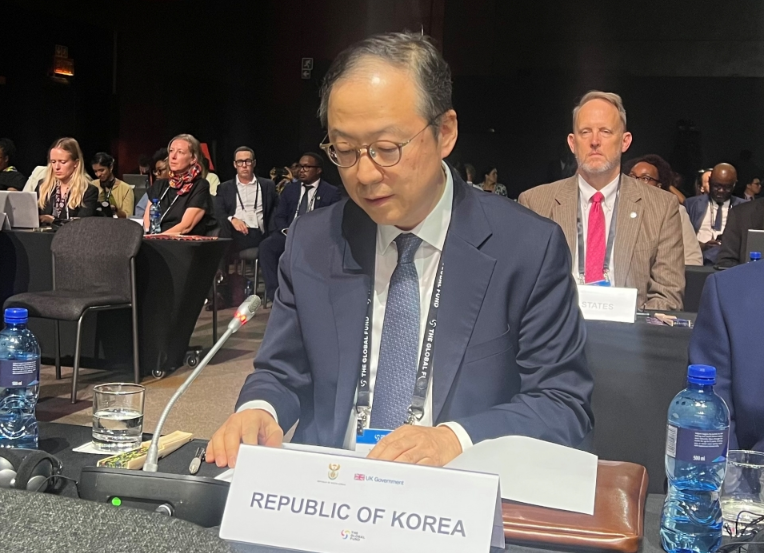 韩国向全球基金提供1亿美元支持抗击传染病 晋升为拥有投票权的理事国