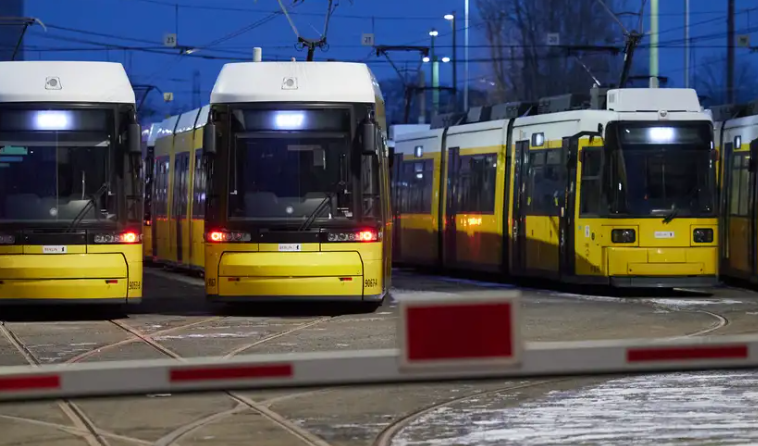 全面停驶：德国公交系统大罢工